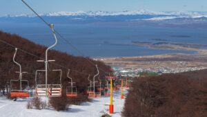 Leia mais sobre o artigo Ushuaia:  Quanto custa esquiar no Cerro Castor