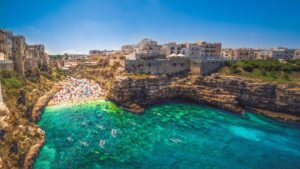 Leia mais sobre o artigo Roteiro de 7 Dias na Puglia: O Melhor do Sul da Itália de Carro